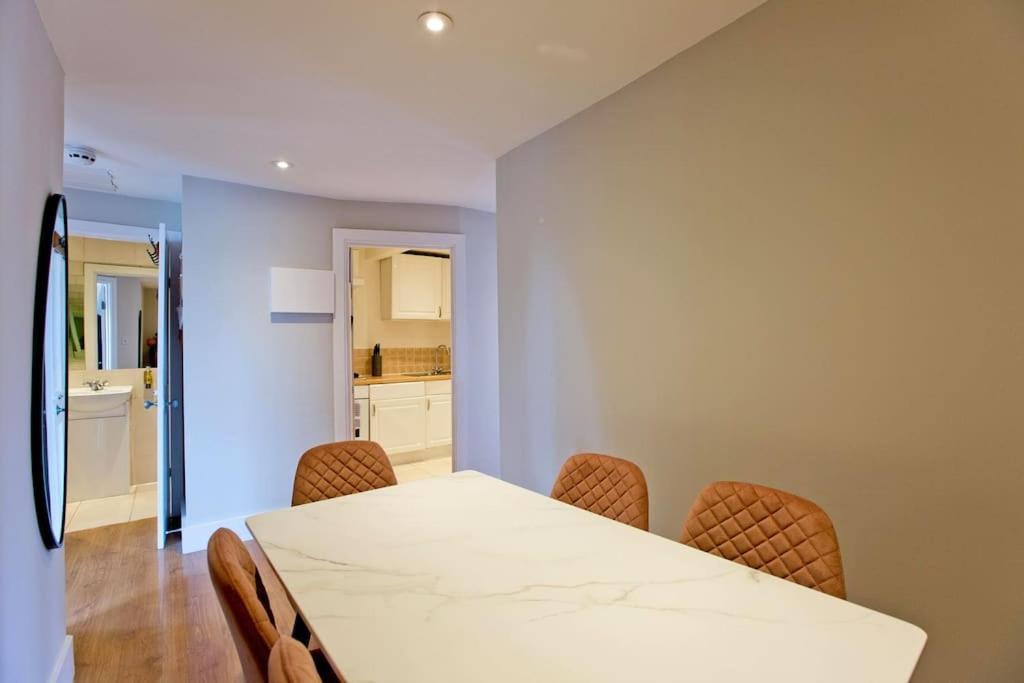 Imperial Hogarth Road Apartment -4Th Floor لندن المظهر الخارجي الصورة